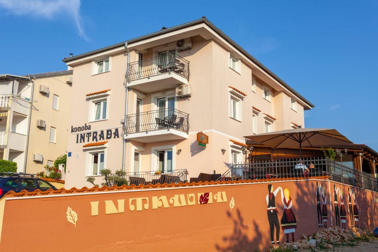 Apartments Jadranka Malinska Exterior foto
